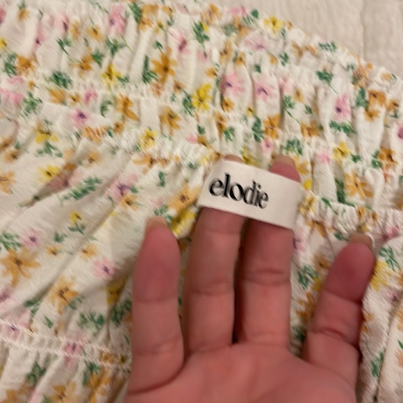 Elodie Yellow Smocked Floral Cropped Crop Top Size Medium - Picture 5 of 5